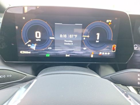 New 2026 Chevrolet Equinox EV LT image 22