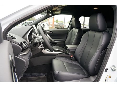 New 2025 Mitsubishi Eclipse Cross SEL image 12