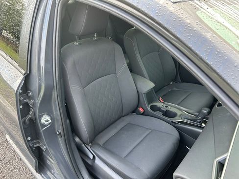 Used 2024 Toyota Corolla LE image 15