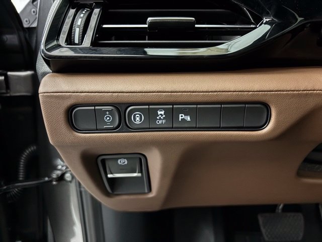 Certified 2026 Acura MDX w/ Technology Package FWD image 33