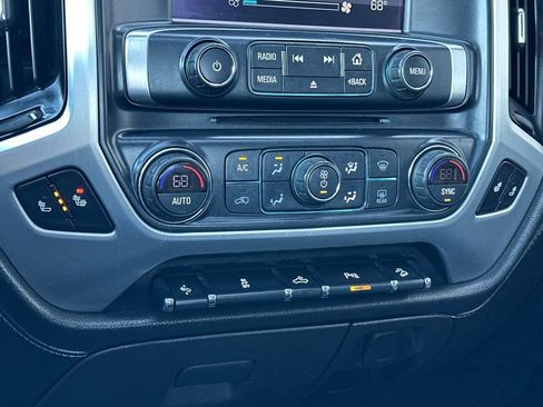 Used 2018 GMC Sierra 1500 SLT w/ SLT Premium Package image 19