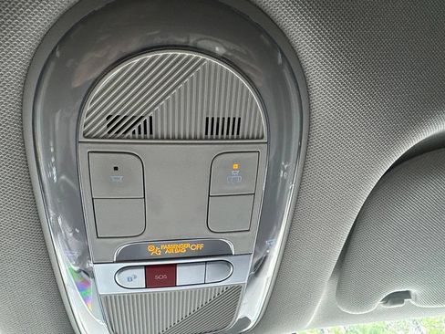 Used 2024 Hyundai Ioniq 5 SEL RWD image 25