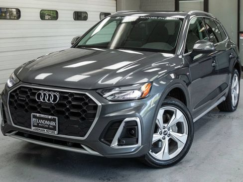 Used 2023 Audi Q5 2.0T Premium Plus w/ Premium Plus Package AWD/4WD image 11