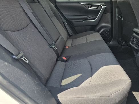 Certified 2019 Toyota RAV4 XLE w/ Convenience Package AWD/4WD image 21