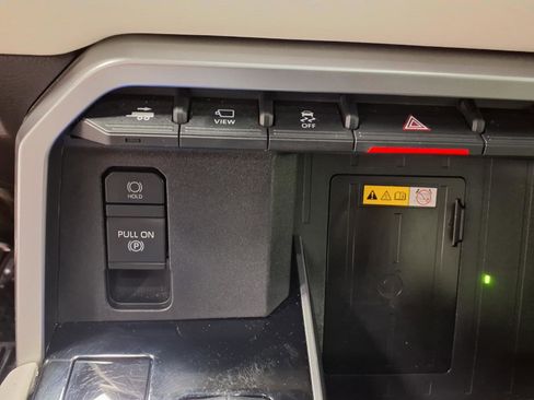 Used 2024 Toyota Sequoia Capstone image 16