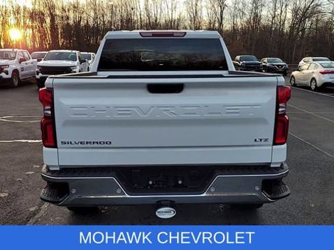 Used 2024 Chevrolet Silverado 1500 LTZ AWD/4WD image 8