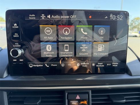 New 2025 Honda Pilot Touring image 40