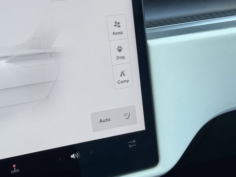 Used 2023 Tesla Model X Plaid image 78