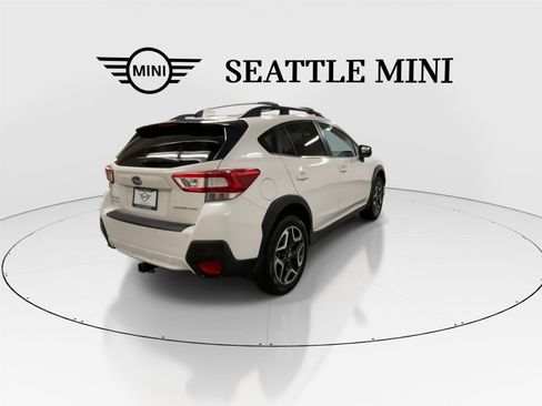 Used 2019 Subaru Crosstrek 2.0i Limited w/ Moonroof Package w/Navigation AWD/4WD image 11