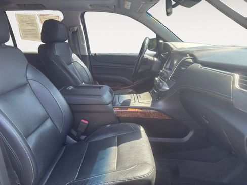 Used 2019 Chevrolet Tahoe Premier AWD/4WD image 15