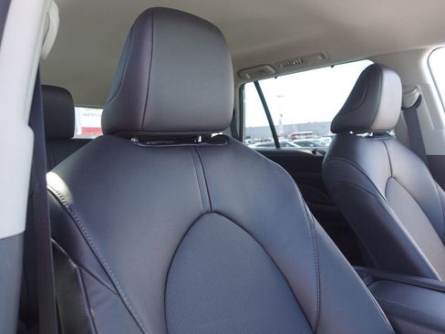 Certified 2024 Toyota Grand Highlander XLE image 15