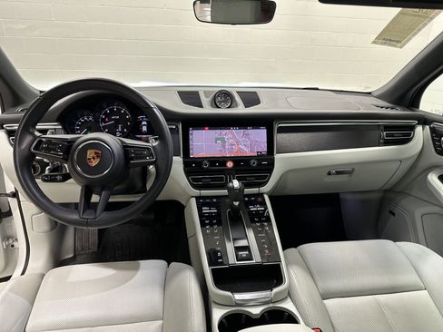 Used 2023 Porsche Macan GTS image 30