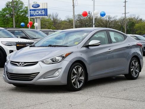 Used 2016 Hyundai Elantra Limited FWD image 3