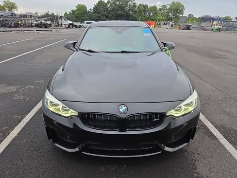 Used 2017 BMW M3 RWD image 2