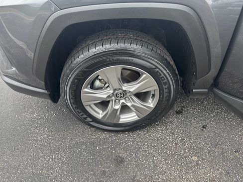 Certified 2025 Toyota RAV4 LE AWD/4WD image 29