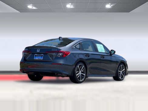 Used 2024 Honda Civic Touring image 9