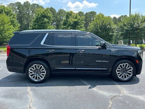 Used 2023 GMC Yukon Denali Ultimate AWD/4WD image 27