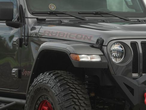 Used 2023 Jeep Wrangler Rubicon w/ Cold Weather Group AWD/4WD image 9