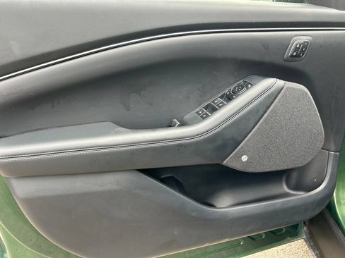 Used 2025 Ford Mustang Mach-E Premium AWD/4WD image 8