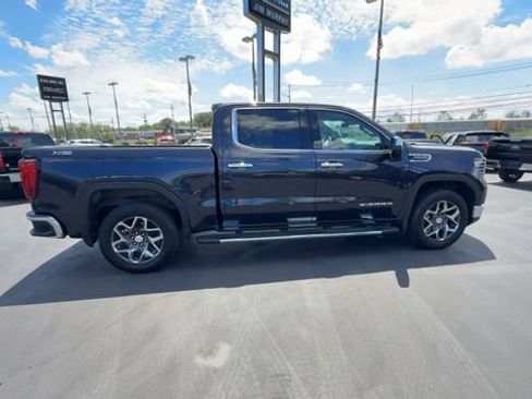 Certified 2025 GMC Sierra 1500 SLT w/ SLT Premium Plus Package AWD/4WD image 9