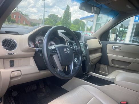 Used 2011 Honda Pilot EX-L image 14