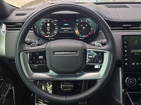 Used 2023 Land Rover Range Rover SE image 16