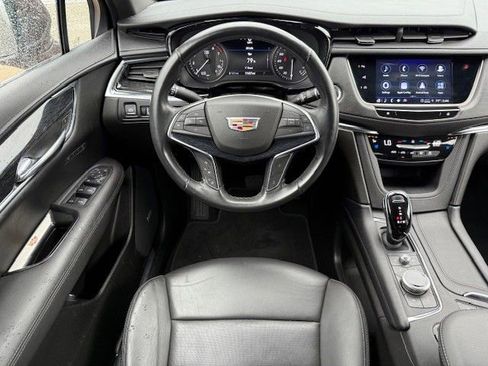 Used 2022 Cadillac XT5 Premium Luxury w/ Technology Package image 28