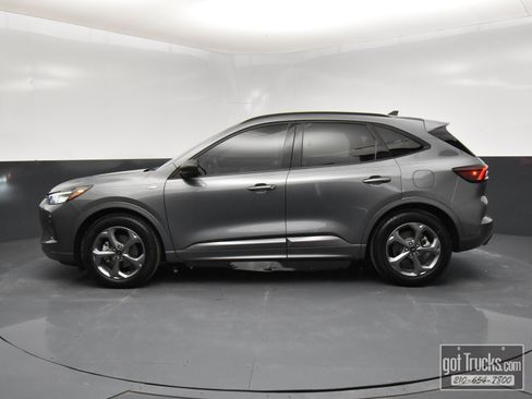 Used 2023 Ford Escape ST-Line w/ Tech Pack #1 image 3