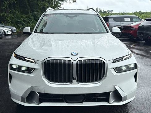 Used 2025 BMW X7 xDrive40i AWD/4WD image 8