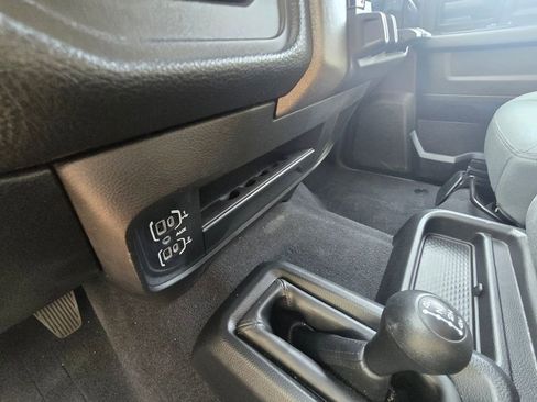 Used 2022 RAM 3500 Tradesman w/ Safety Group image 19