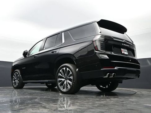 Used 2025 Chevrolet Tahoe High Country w/ Sun And Tow Package AWD/4WD image 45