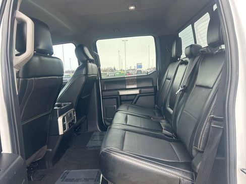 Used 2019 Ford F250 Lariat w/ Chrome Package image 14
