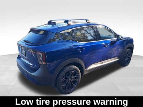 New 2026 Nissan Kicks SR w/ SR Premium Package image 5