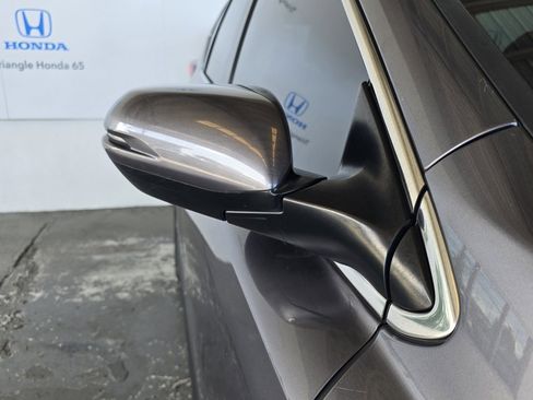 Used 2020 Honda CR-V EX image 34