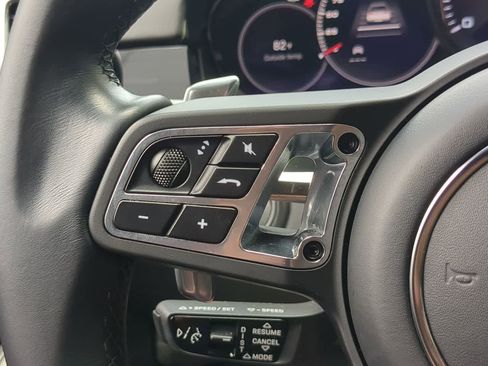 Used 2023 Porsche Cayenne Turbo AWD/4WD image 25