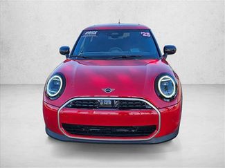 Used 2025 MINI Cooper 2-Door Hardtop FWD video 2