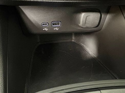 Used 2025 Buick Envista Preferred FWD image 39