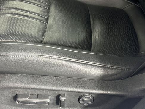 Used 2021 Honda Accord EX-L image 11