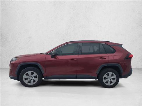 Used 2021 Toyota RAV4 LE FWD image 6