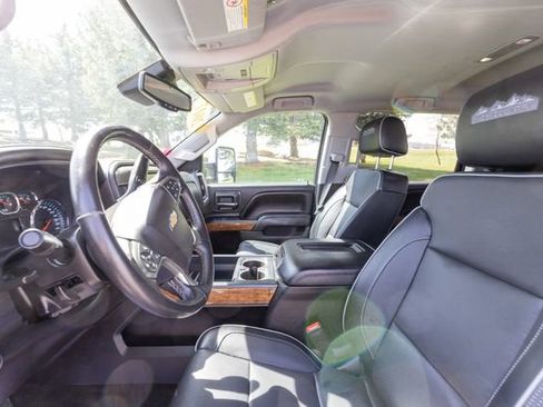 Used 2017 Chevrolet Silverado 2500 High Country w/ Duramax Plus Package AWD/4WD image 10