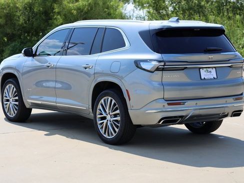 New 2026 Buick Enclave Avenir w/ Super Cruise Package image 6