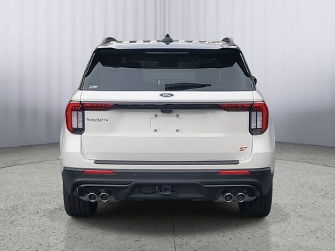 Used 2025 Ford Explorer ST w/ Sun And Sound Package image 5