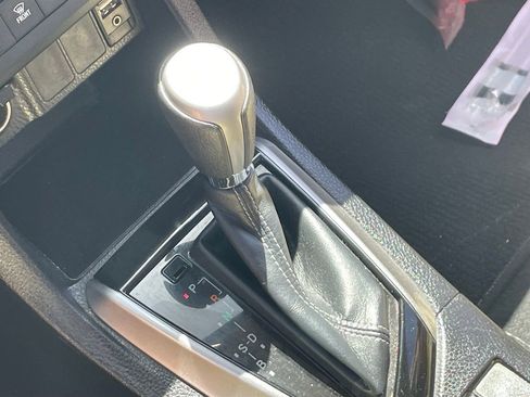 Used 2016 Toyota Corolla LE w/ Protection Package FWD image 7