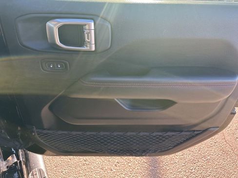 Used 2020 Jeep Gladiator Rubicon image 30