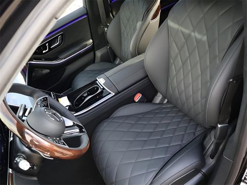 New 2026 Mercedes-Benz S 580 4MATIC Sedan image 34