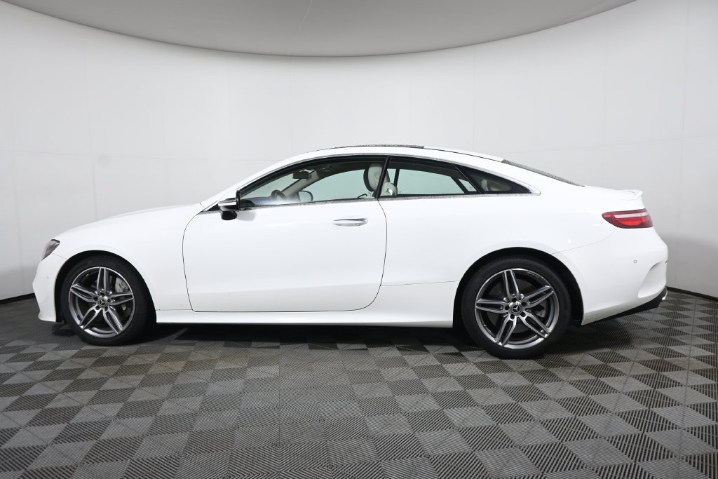 Used 2018 Mercedes-Benz E 400 4MATIC Coupe image 2