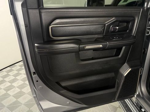 Used 2022 RAM 2500 Limited w/ Body Color Bumper Group AWD/4WD image 28