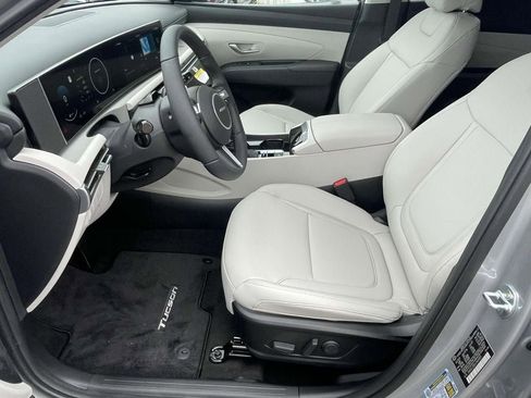 New 2026 Hyundai Tucson SEL image 13