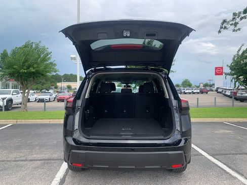 New 2026 Nissan Rogue S FWD image 5