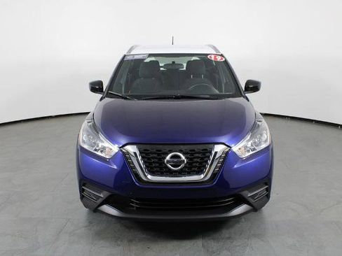 Certified 2019 Nissan Kicks SV image 13